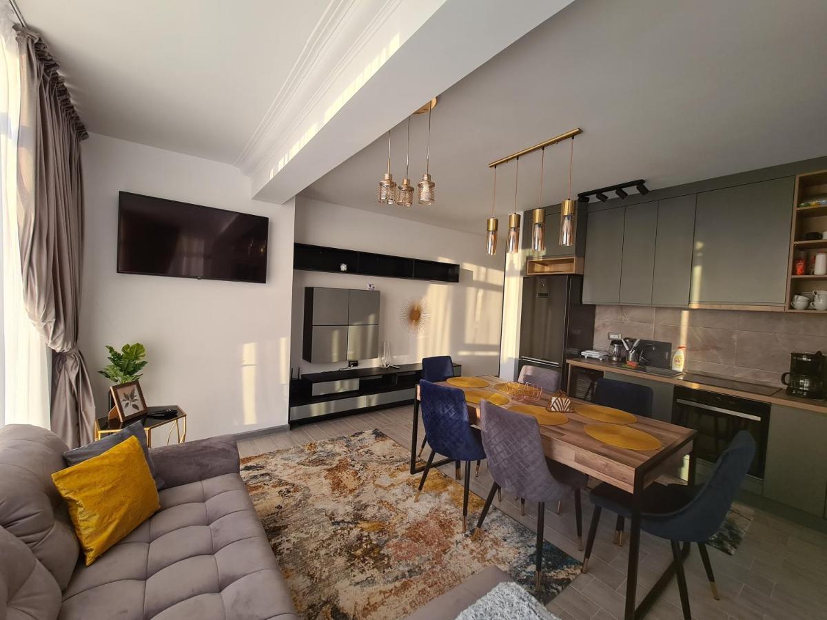 Ema Luxury Apartment Navodari Exterior photo